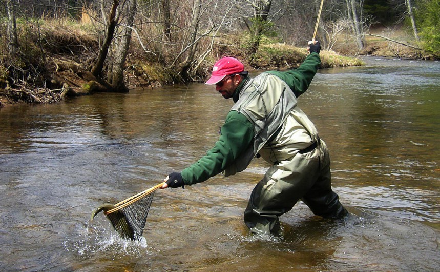 Landing Big Fish Video Fly Fishing Gink and Gasoline How to Fly Fish Trout Fishing